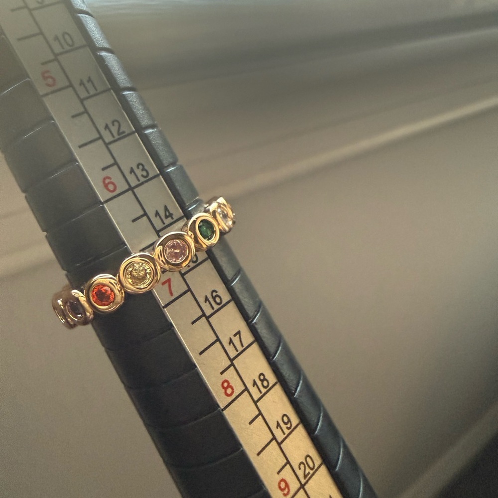 NWT Pretty Bird Jewelry gold plated multi colored eternity band size 6.5 - Picture 8 of 9